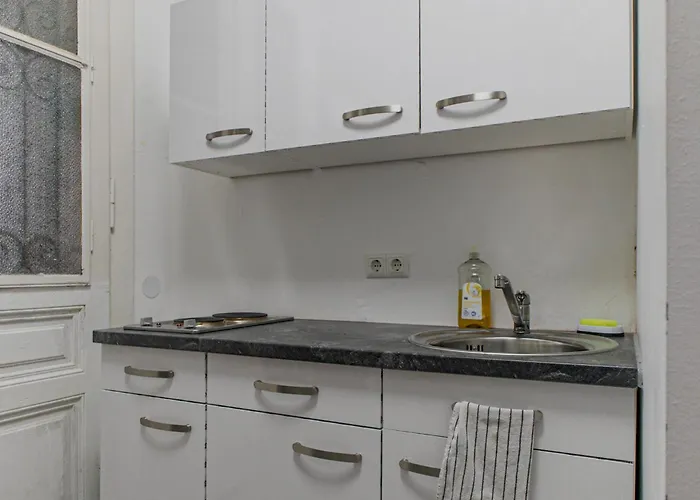 Apartman Comfortable One Bedroom In *