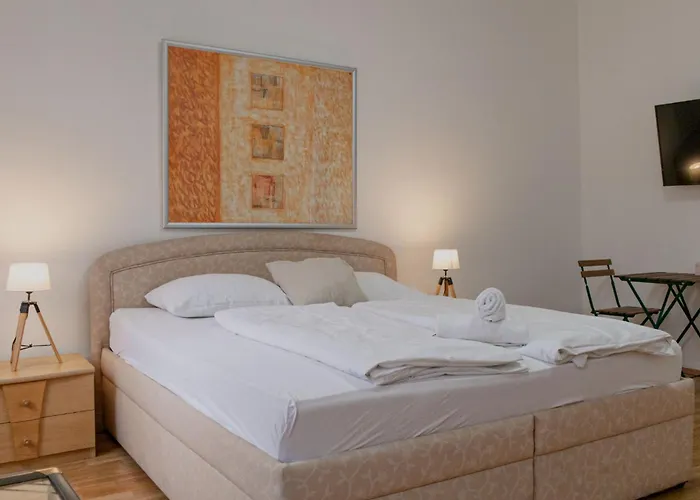 Comfortable One Bedroom In Apartman